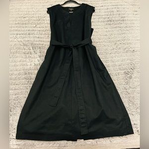 Banana Republic | black linen blend dress | fully lined | sleeveless | pockets